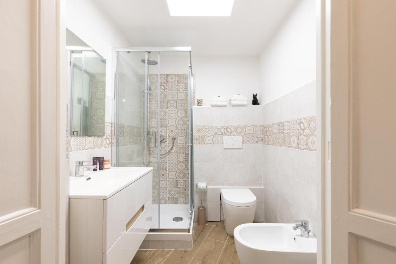 Gentile Suites - Private Rooms Рим Екстер'єр фото