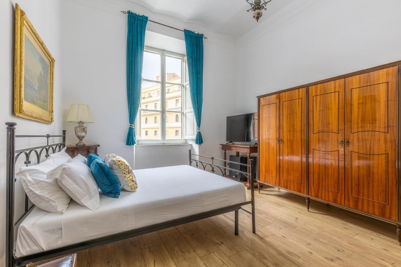 Gentile Suites - Private Rooms Рим Екстер'єр фото